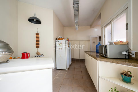 Image 74 - 1016396