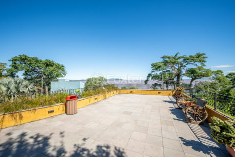 Image 33 - 1016396