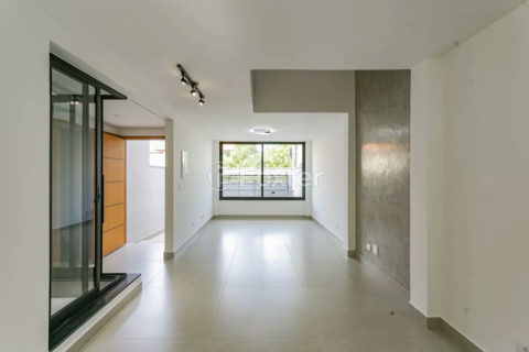 Image 3 - 1016423