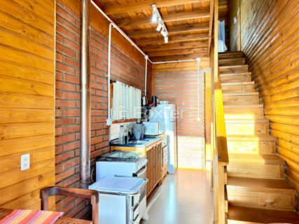 Image 68 - 1016482