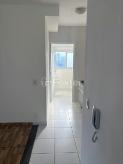 Image 7 - 1016495