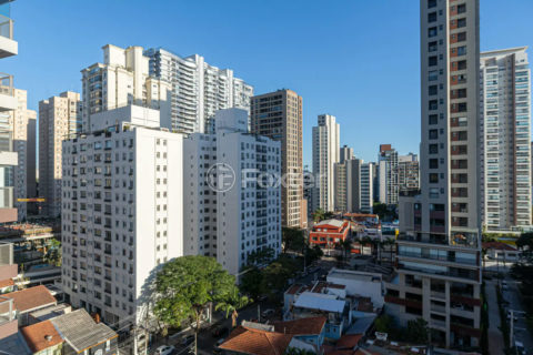Image 19 - 1016505