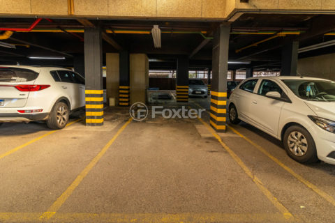 Image 20 - 1016544