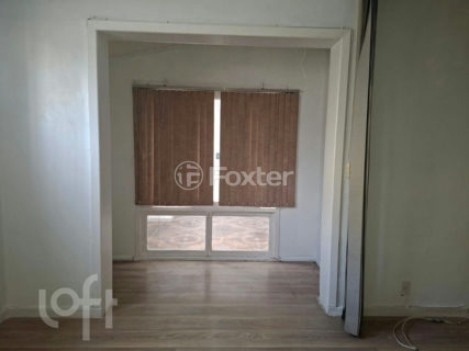 Image 7 - 1016548