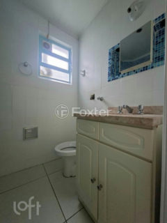 Image 11 - 1016548