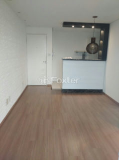 Image 2 - 1016576