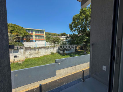 Image 9 - 1016623