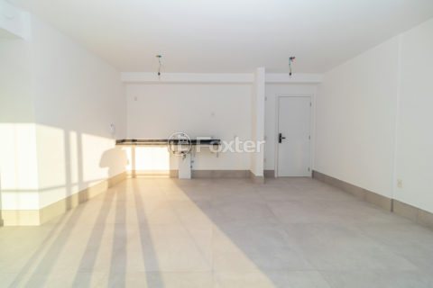 Image 7 - 1016630