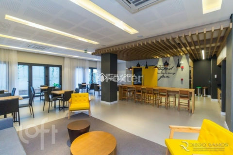 Image 37 - 1016801