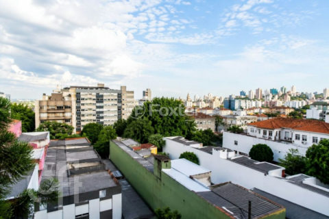 Image 2 - 1016804