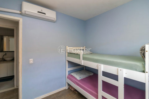 Image 11 - 1016830