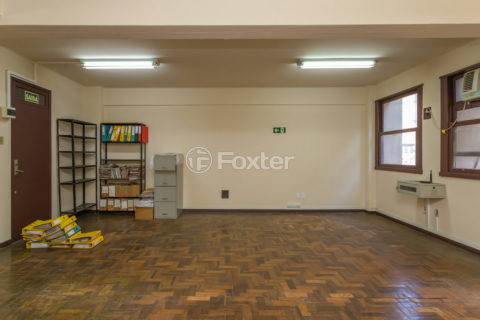Image 4 - 1016844