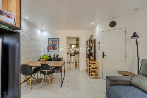 Image 4 - 1016847