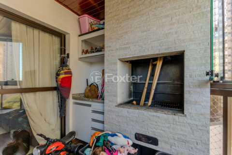 Image 3 - 1016847