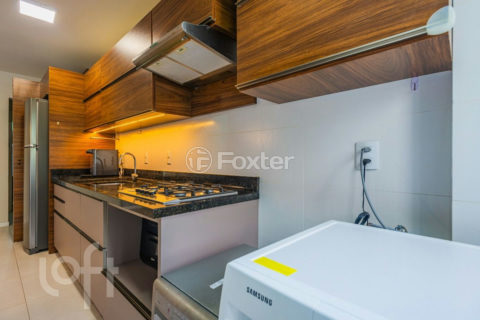Image 20 - 1016849