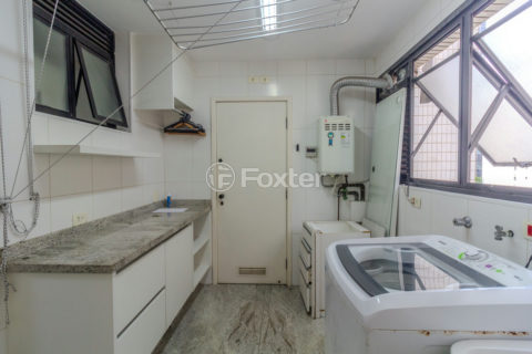 Image 9 - 1016887