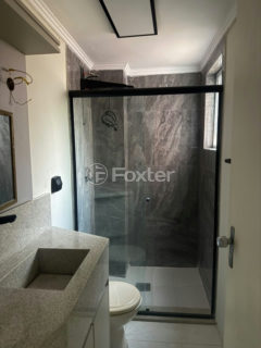 Image 3 - 1016905