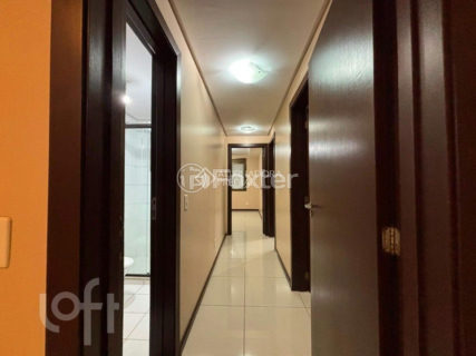 Image 8 - 1016920