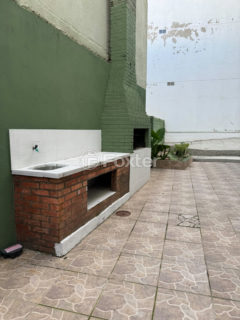 Image 22 - 1016933