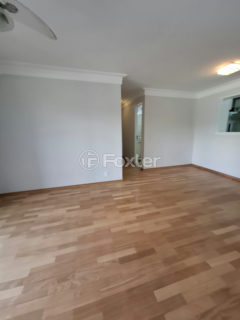Image 1 - 1016948
