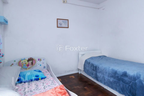 Image 21 - 1016960