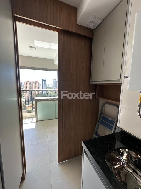 Image 10 - 1016984