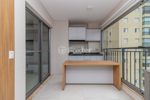 Image 32 - 1016984