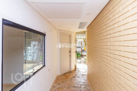 Image 3 - 1017001