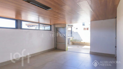 Image 7 - 1017001