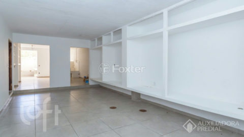 Image 35 - 1017001