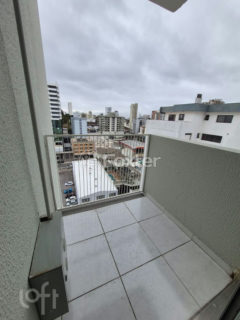 Image 4 - 1017071