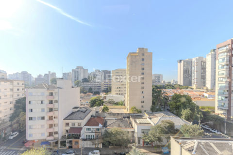 Image 9 - 1017074