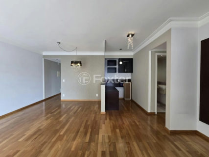 Image 3 - 1017172