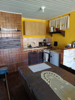 Image 2 - 1017178