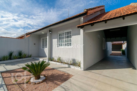 Image 32 - 1017187