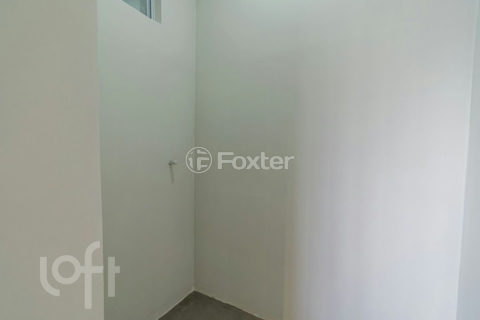 Image 6 - 1017187