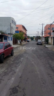 Image 28 - 1017192