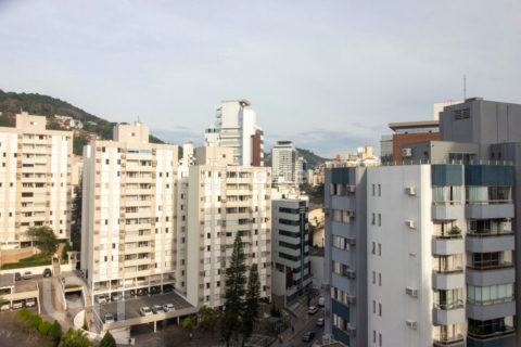 Image 8 - 1017198