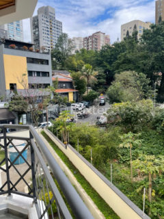Image 2 - 1017209