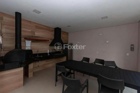 Image 34 - 1017216