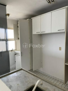 Image 6 - 1017233