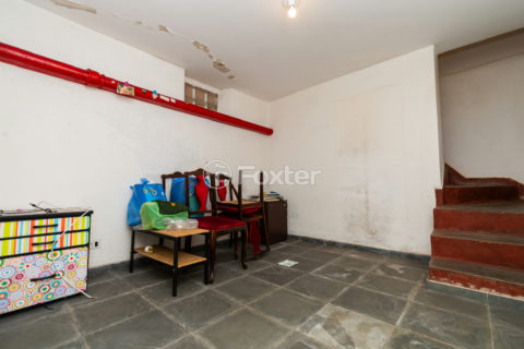 Image 30 - 1017248