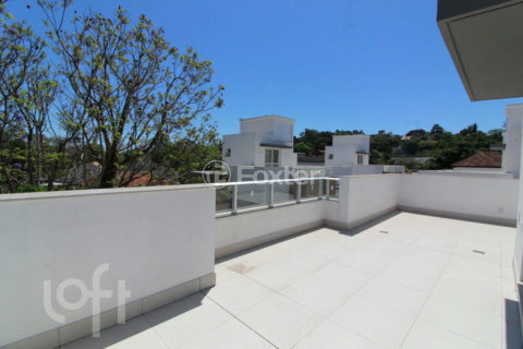 Image 26 - 1017305