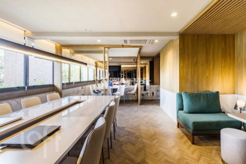 Image 25 - 1017324
