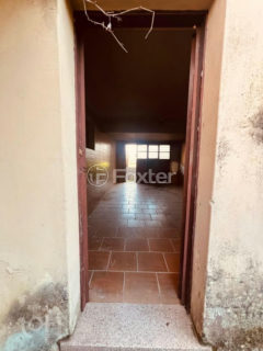 Image 10 - 1017330