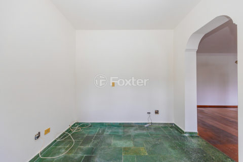 Image 7 - 1017342