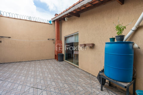 Image 40 - 1017354