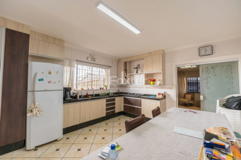 Image 32 - 1017354