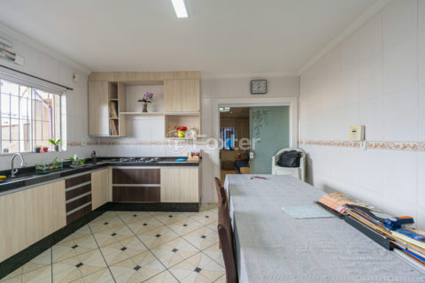 Image 33 - 1017354