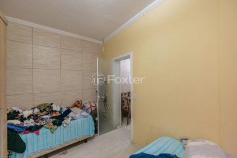 Image 26 - 1017354